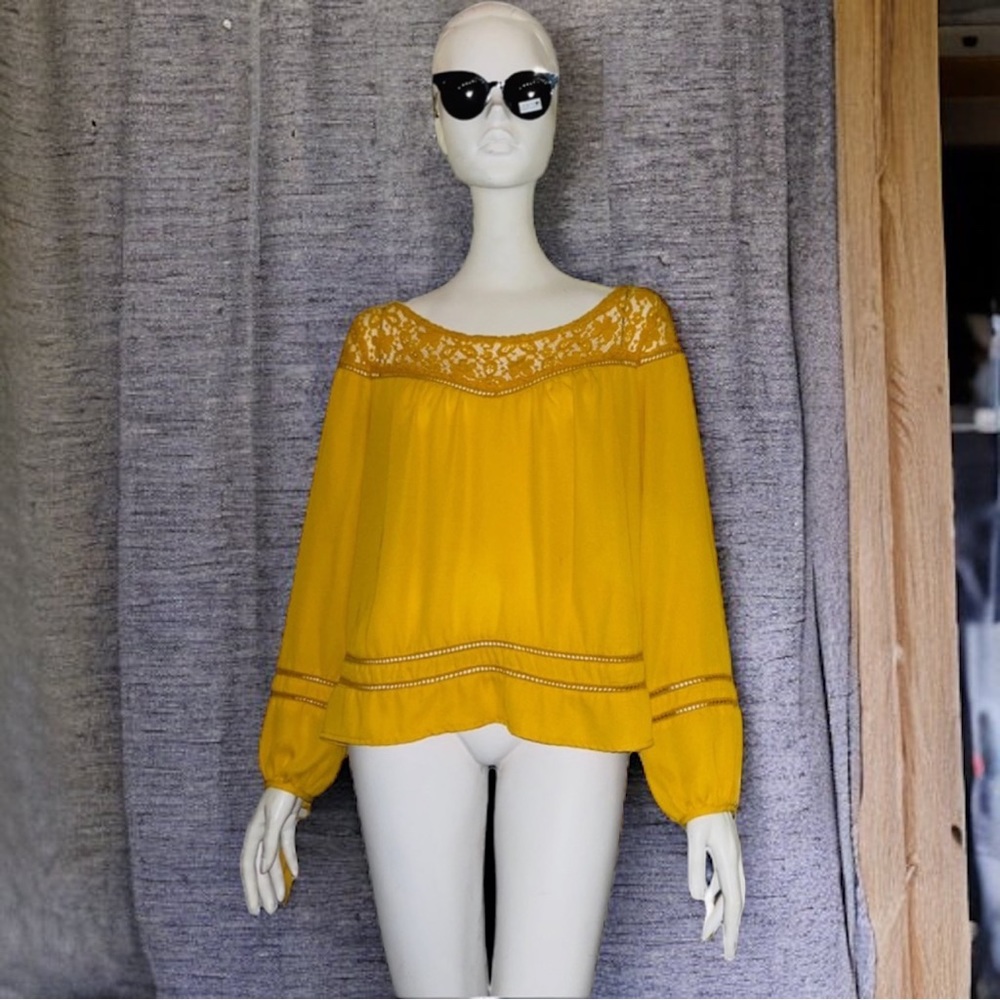 H&M DIVIDED Gold/Mustard Yellow Lace Peplum Bishop Sleeves Blouse - Size 12 EUC